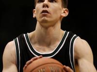 28圈-Karsa遭遇十二连败，热火教练面临压力！的简单介绍