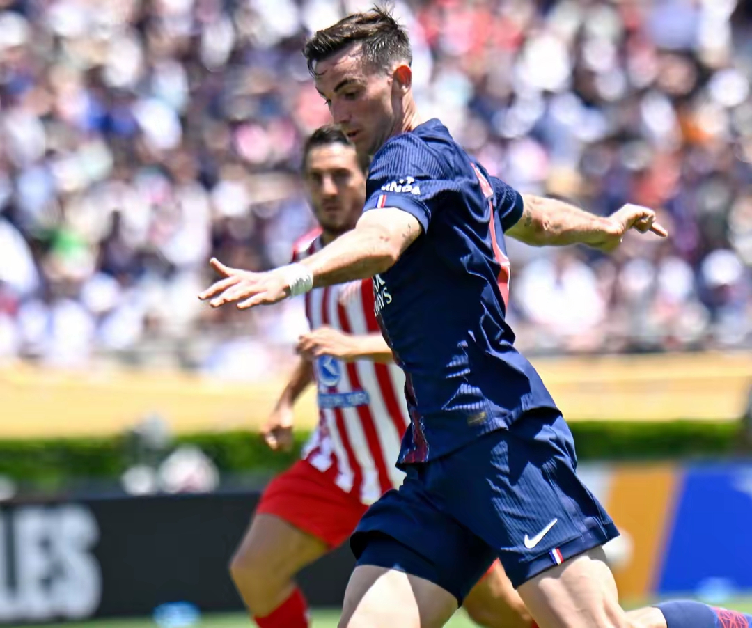 风云突变!拜仁慕尼黑国际比赛日刷新队史纪录,欧联版图或变,球迷炸锅,身体对抗强度拉满的简单介绍 风云突变!拜仁慕尼黑国际比赛日刷新队史纪录,欧联版图或变,球迷炸锅,身体对抗强度拉满的简单介绍